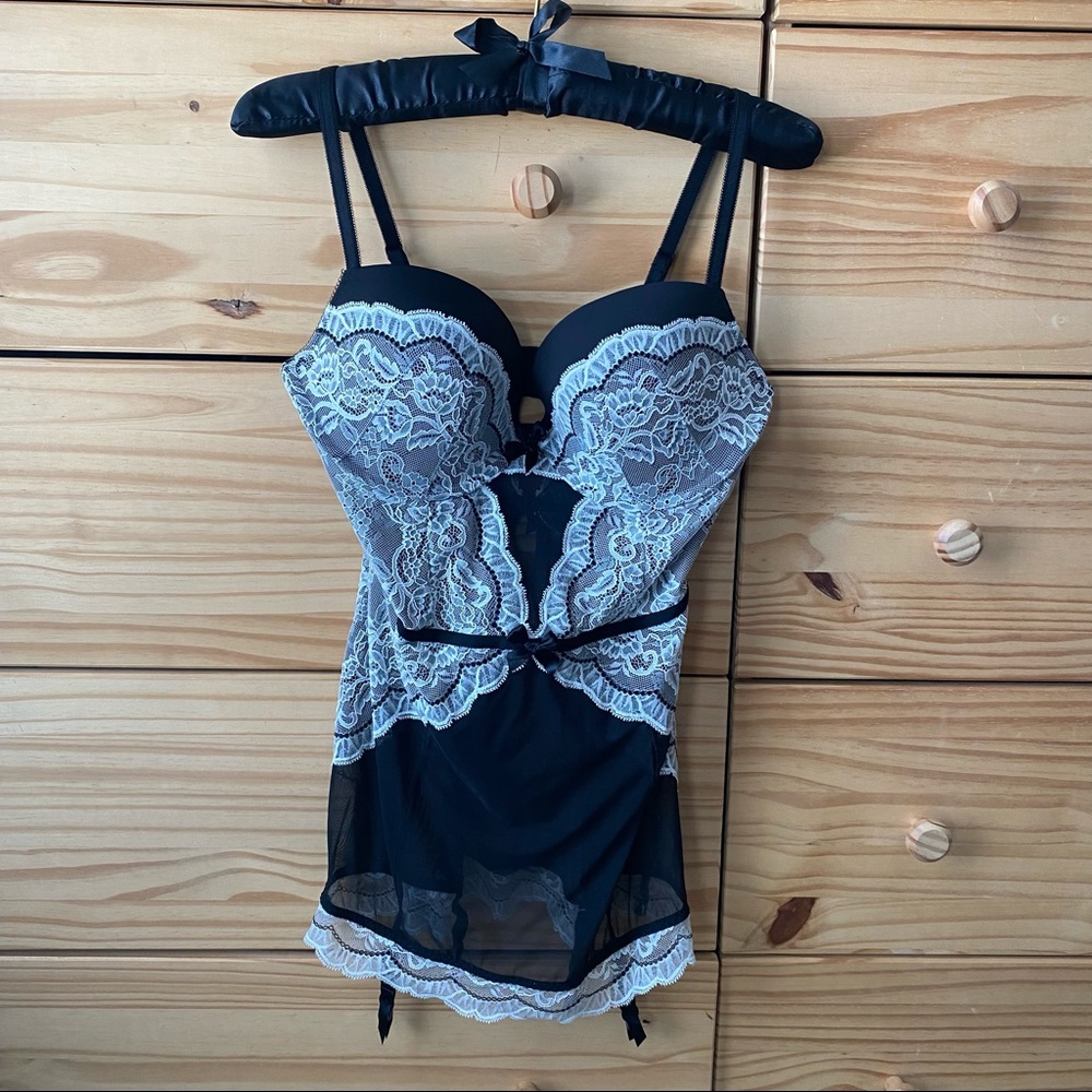 Victoria’s Secret + Black & White + Lingerie + 36D